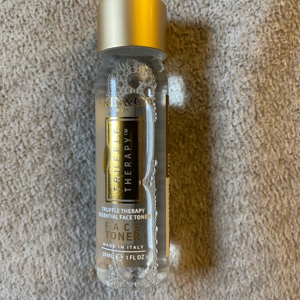 💄4/$15 SKIN&CO TRUFFLE THERAPY FACE TONER BNWOB